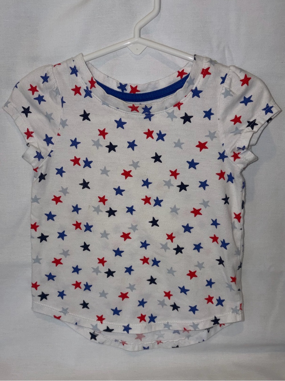 Cat & Jack White Short Sleeve Tee with Red, Blue & Gray Stars